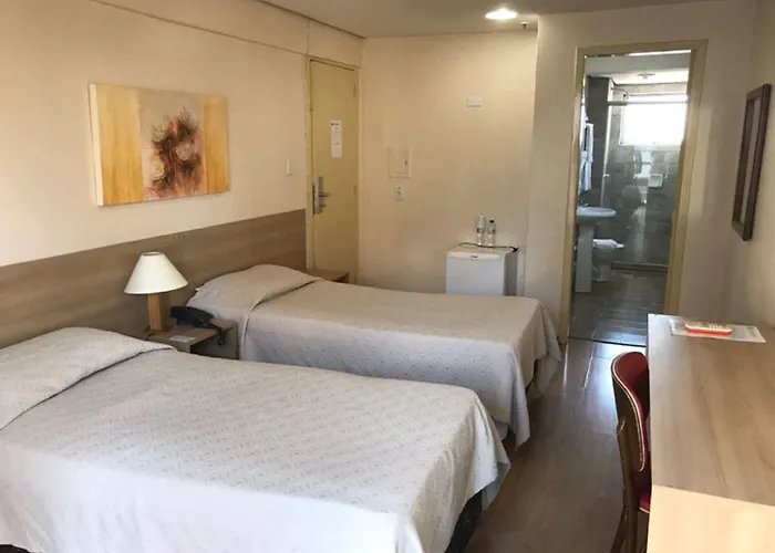 Dan Express - Proximo Ao Complexo Santa Casa E Araujo Viana Hotel 3*