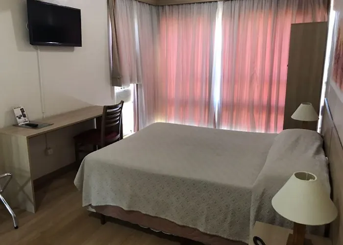 Dan Express - Proximo Ao Complexo Santa Casa E Araujo Viana Hotel