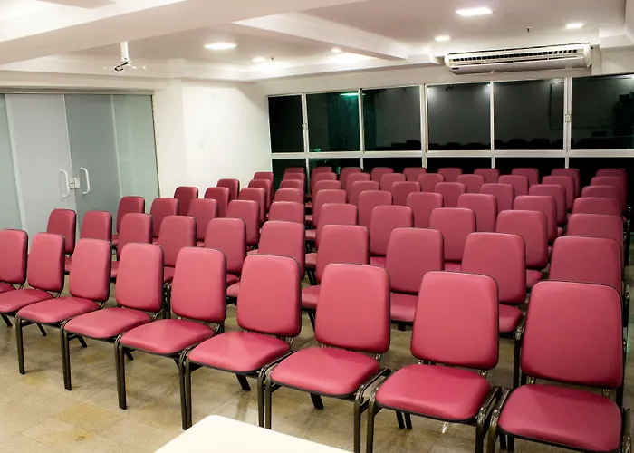 Dan Express - Proximo Ao Complexo Santa Casa E Araujo Viana Hotel 3*
