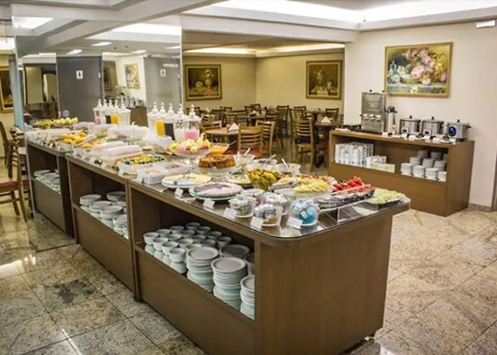 Hotel Dan Express - Proximo Ao Complexo Santa Casa E Araujo Viana