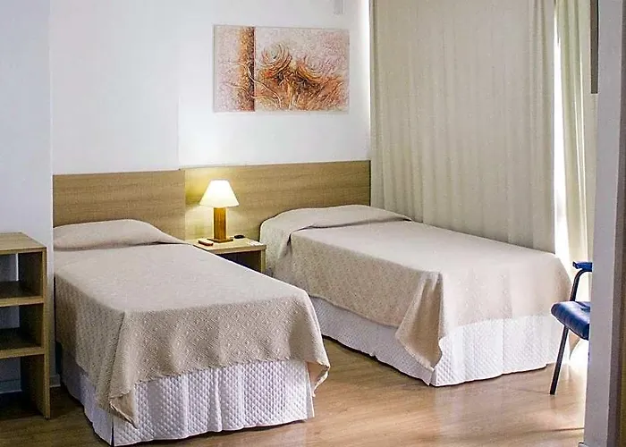 Dan Express - Proximo Ao Complexo Santa Casa E Araujo Viana 3*