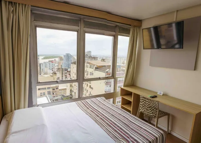 Hotel Dan Express - Proximo Ao Complexo Santa Casa E Araujo Viana Porto Alegre