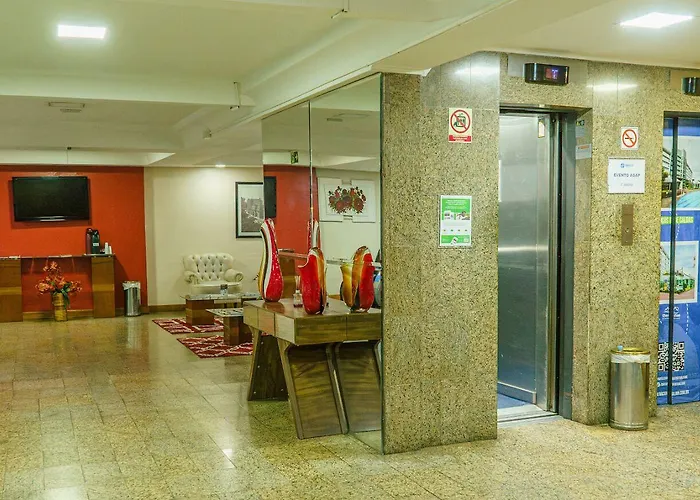 Dan Express By Nacional - Proximo Ao Complexo Santa Casa E Araujo Viana 3* Porto Alegre