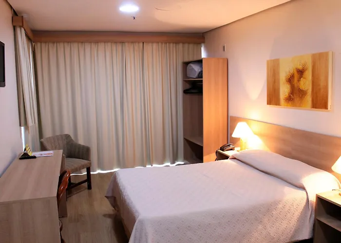 Dan Express - Proximo Ao Complexo Santa Casa E Araujo Viana